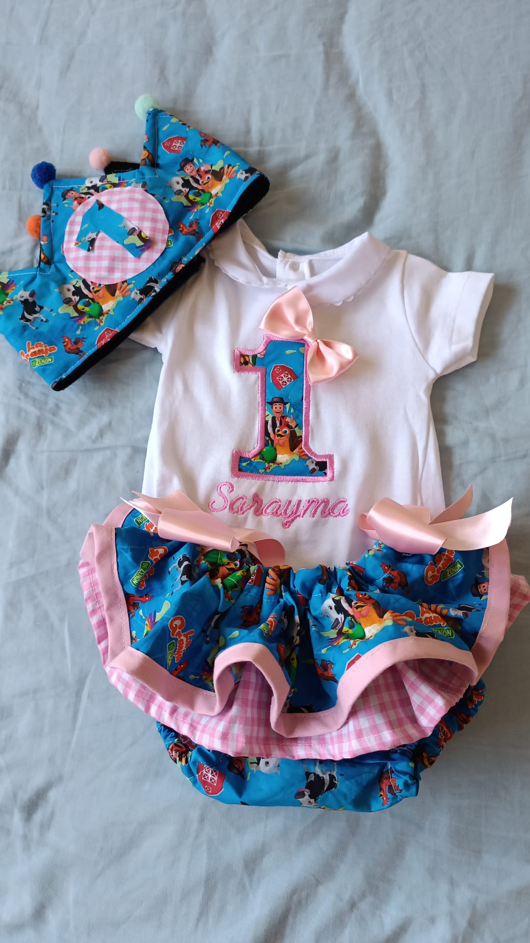 TRAJE DE CUMPLEAÑOS PERSONALIZADO