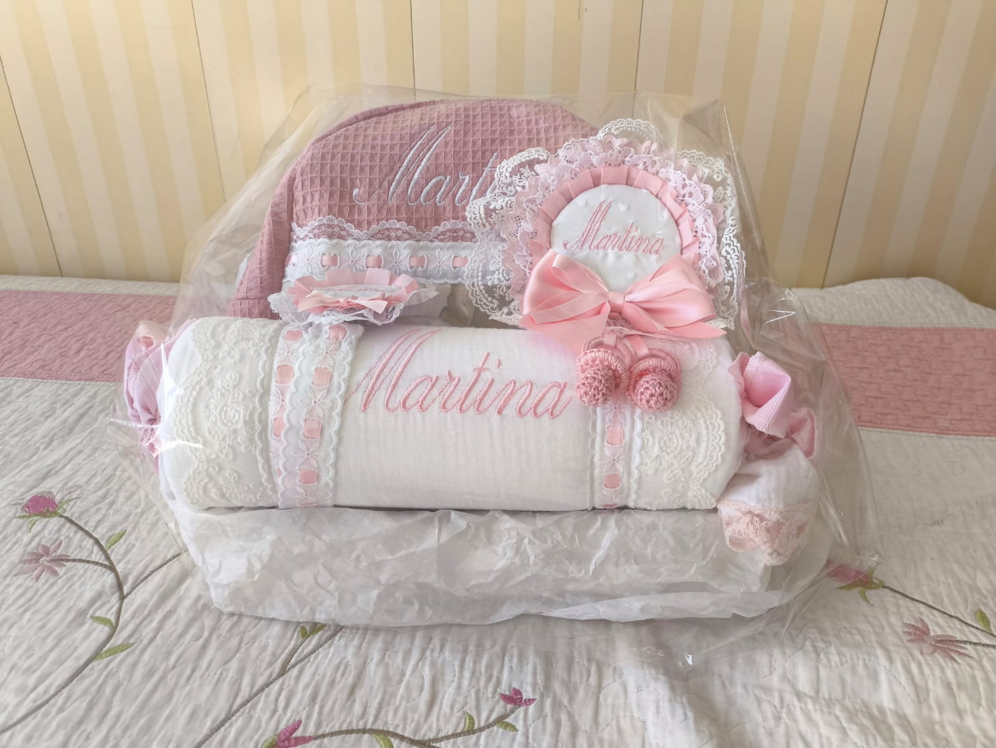 PITA HOME® Cesta con conjunto personalizado para regalo ideal para bebé